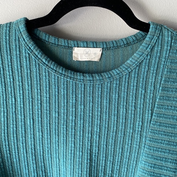 Liam & Co - twist front green sweater - Picture 2 of 10